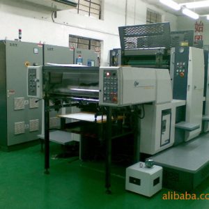 印刷機_供應(yīng)設(shè)備小森印刷機uv干燥固化設(shè)備水冷uv系統(tǒng)