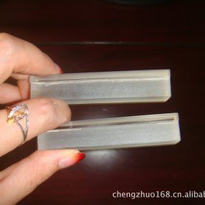 石英玻璃_廠家供應(yīng)1200光學(xué)石英玻璃片、磨砂石英條、石英臺階玻璃