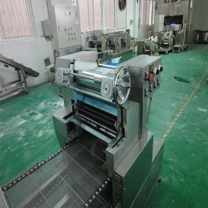 熱風(fēng)循環(huán)固化爐_工業(yè)隧道爐熱風(fēng)循環(huán)固化爐高溫隧道爐