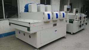 uv設(shè)備廠家告訴你影響UV機(jī)固機(jī)的化效果有哪些?