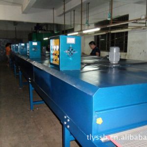 紅外線烘干機(jī)_隧道爐紅外線烘干機(jī)式烤爐無光碳纖維廣東廠家