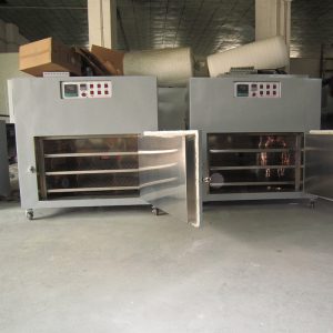 電熱鼓風(fēng)干燥箱_大量供應(yīng)立式鼓風(fēng)干燥箱數(shù)顯電熱鼓風(fēng)干燥箱工業(yè)