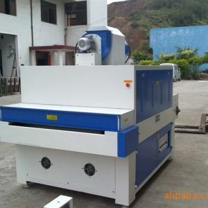 光固化設(shè)備_三燈UV干燥機(jī)、UV光固化設(shè)備、UV涂裝設(shè)備