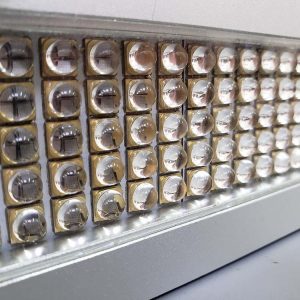 固化設(shè)備_水冷式線光源uvled膠水固化燈電子膠黏劑uv固化設(shè)備