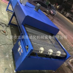 烘干固化設(shè)備_按需定制工業(yè)隧道爐流水線不銹鋼網(wǎng)帶輸送機(jī)五金噴油絲印烘干線