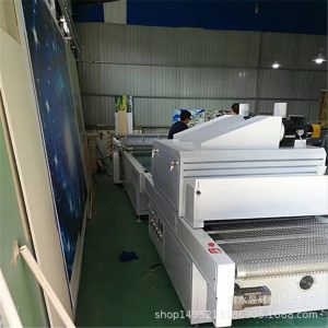 涂裝機(jī)_自動(dòng)化涂裝設(shè)備固化淋涂一體生產(chǎn)線設(shè)備家具平面板材uv淋幕機(jī)