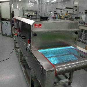 食品殺菌設(shè)備_廠家直供口罩紫外線殺菌機隧道式口罩食品滅菌機防護服殺菌爐